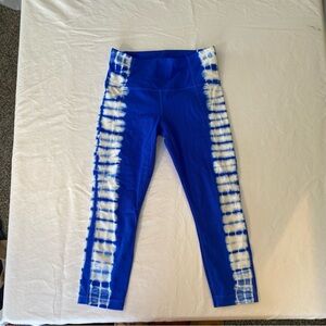 Athleta  7/8 Legging Crop High Rise Capri Tie Dye Blue/White Small